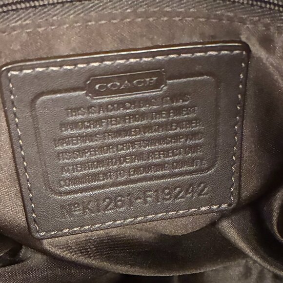 Coach Ashley Signature Satchel - Picture 12 of 13